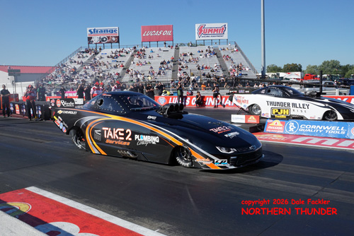 Shane Westerfield (near lane) vs Mark Billington (far lane)